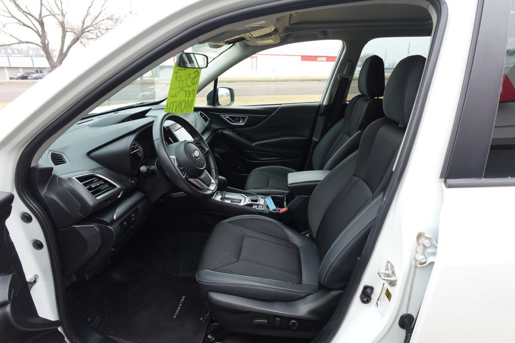 2021 Subaru Forester Image 9