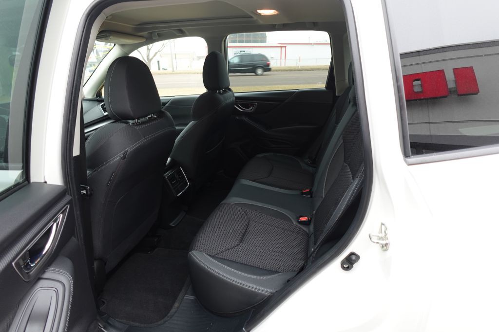 2021 Subaru Forester Image 10