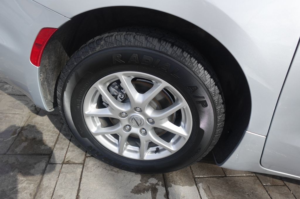 2023 Chrysler Pacifica Image 19