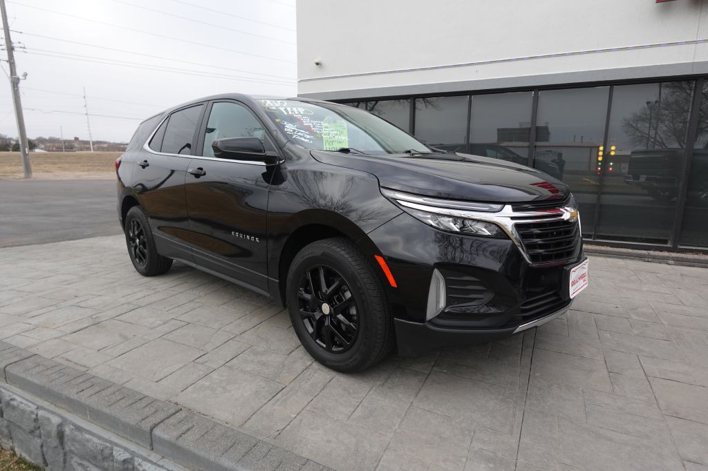 2022 Chevrolet Equinox Image 2