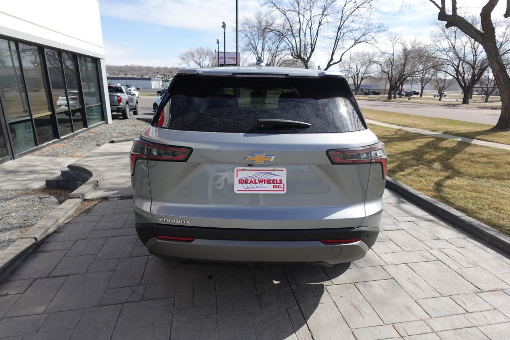2025 Chevrolet Equinox Image 3