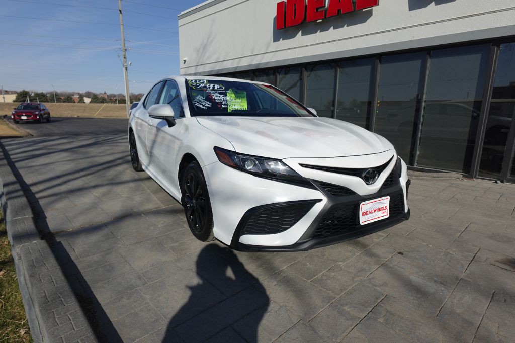 2024 Toyota Camry Image 8