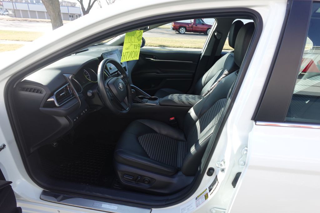 2024 Toyota Camry Image 9