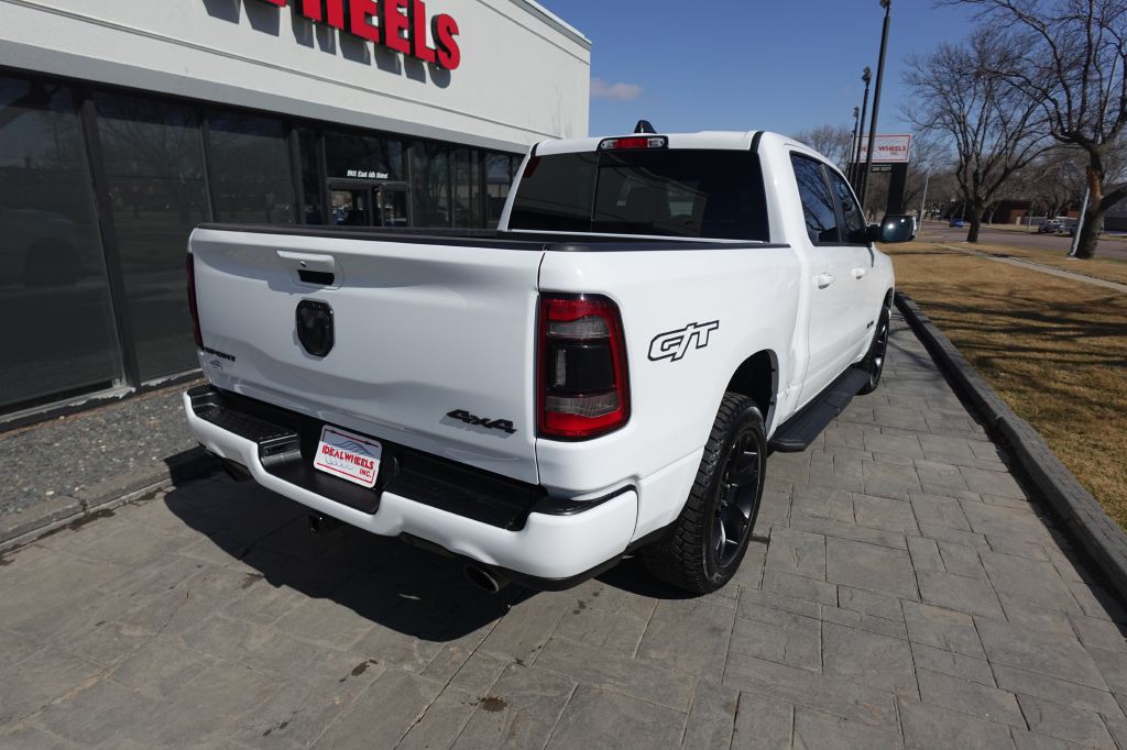 2023 RAM 1500 Image 2