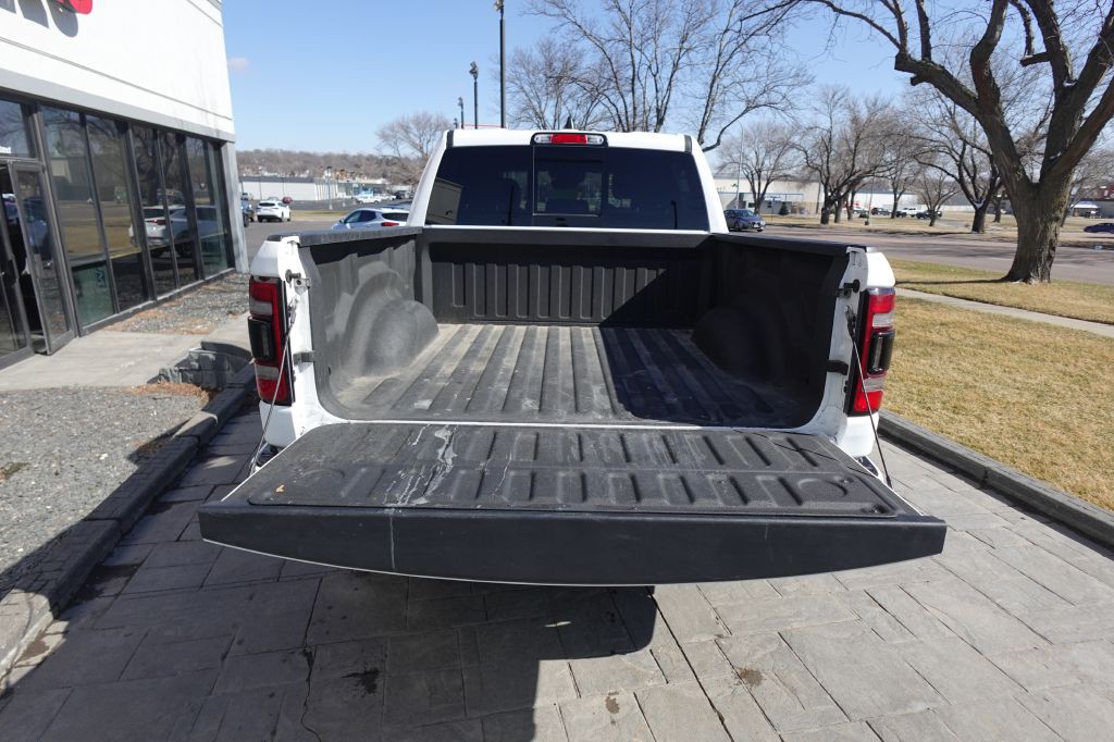 2023 RAM 1500 Image 11