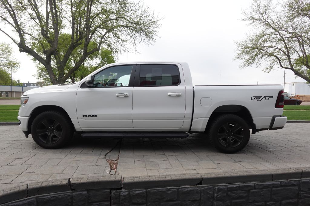 2023 RAM 1500 Image 5