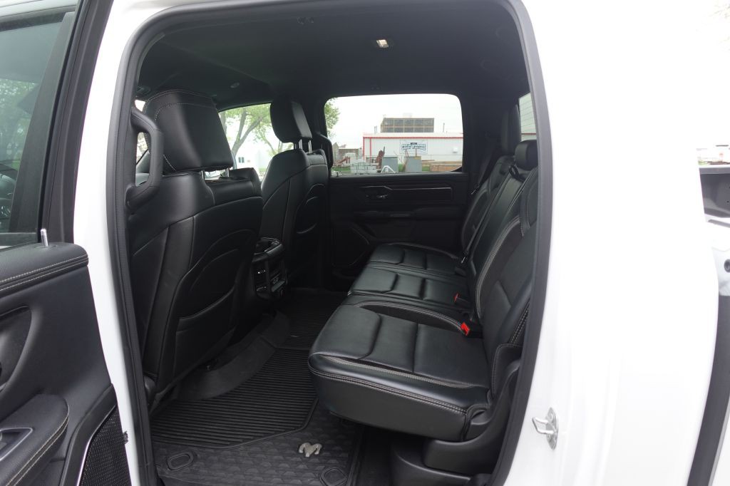 2023 RAM 1500 Image 10