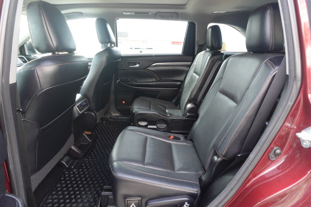2017 Toyota Highlander Image 15
