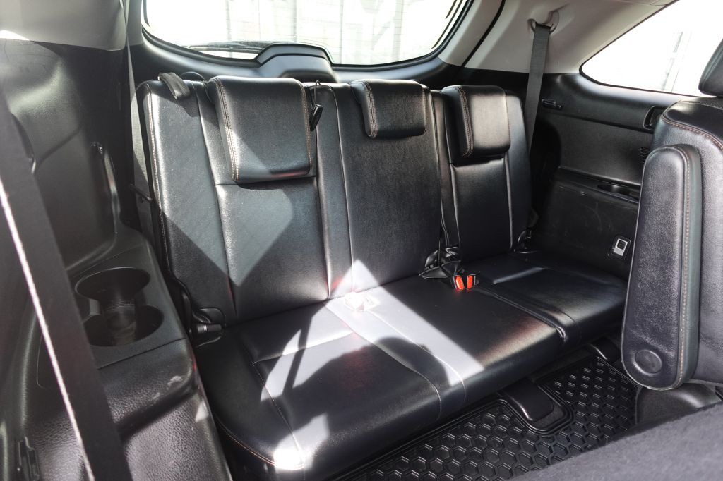 2017 Toyota Highlander Image 18