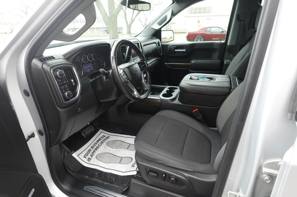 2020 Chevrolet Silverado 1500 Image 3