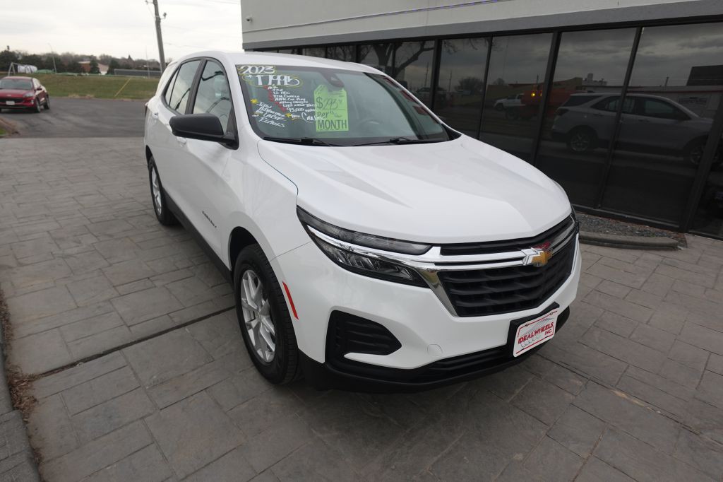 2023 Chevrolet Equinox Image 8