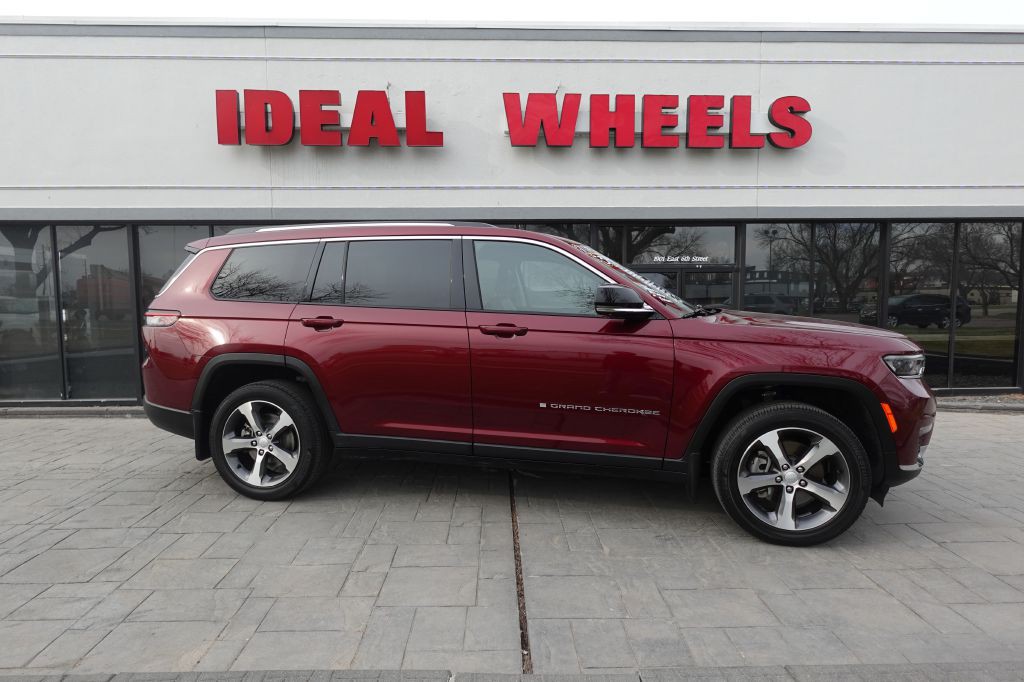 2023 Jeep Grand Cherokee Image 1