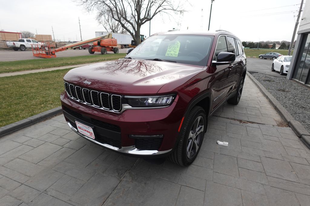 2023 Jeep Grand Cherokee Image 6
