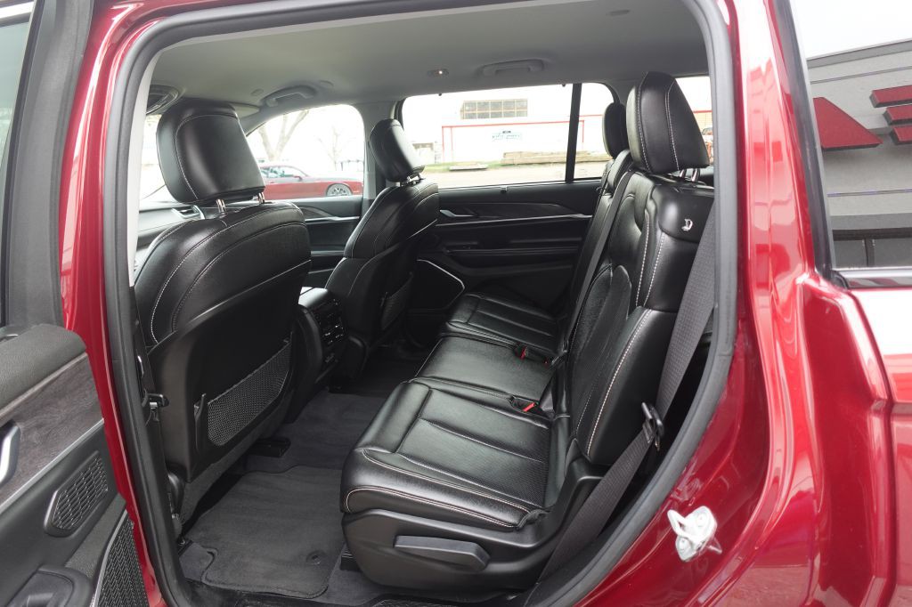 2023 Jeep Grand Cherokee Image 10