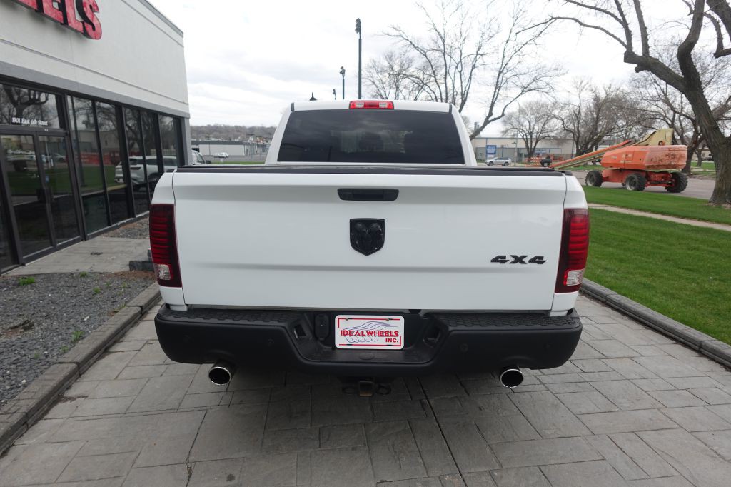 2021 RAM 1500 Image 3
