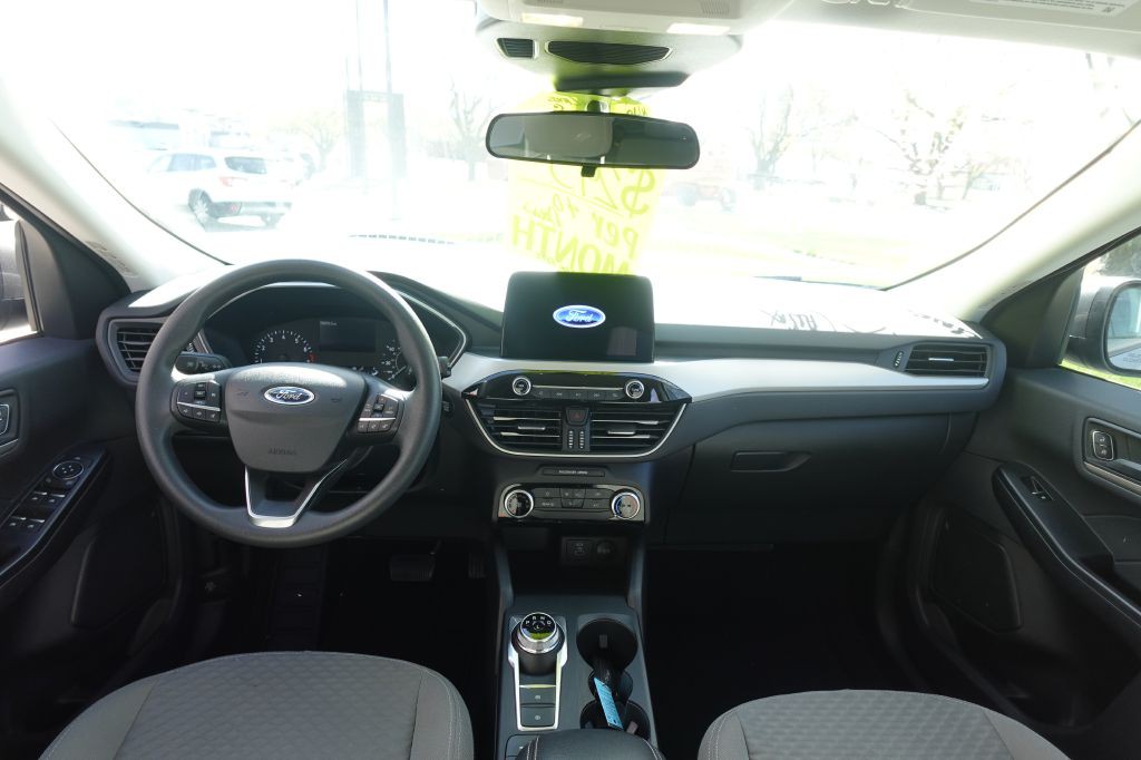 2022 Ford Escape Image 15