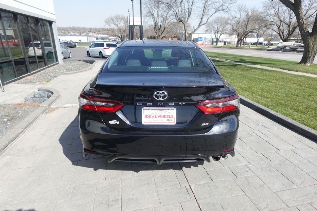 2024 Toyota Camry Image 3