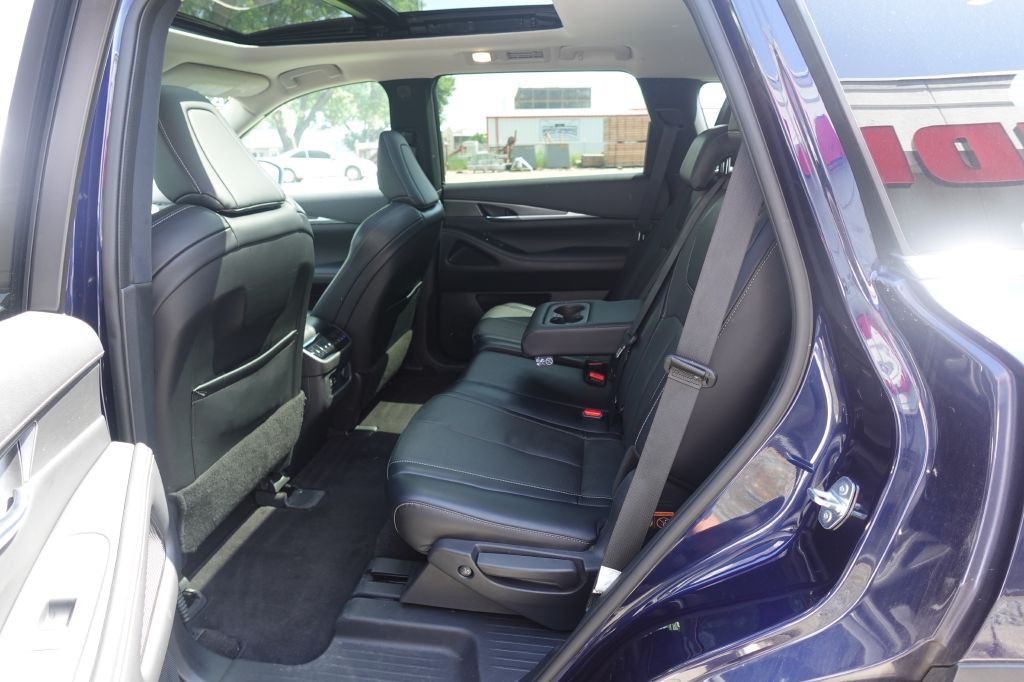 2023 INFINITI QX60 Image 10
