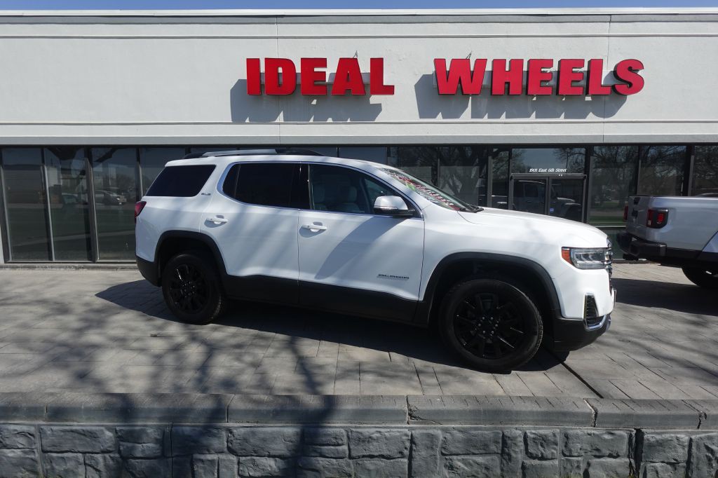 2023 GMC Acadia Image 1