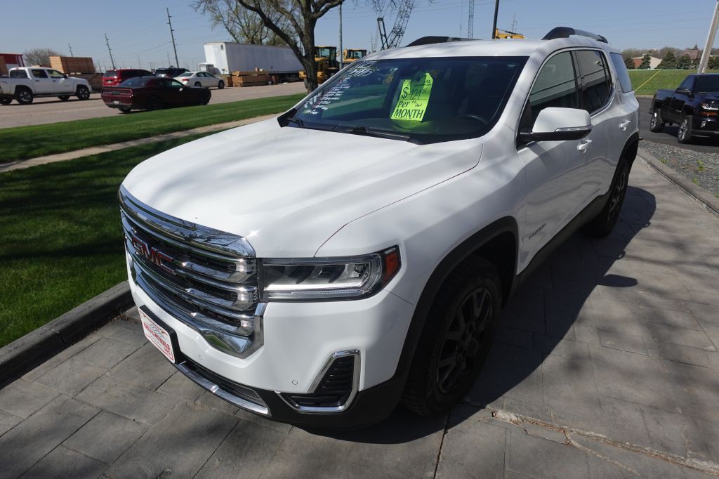 2023 GMC Acadia Image 6