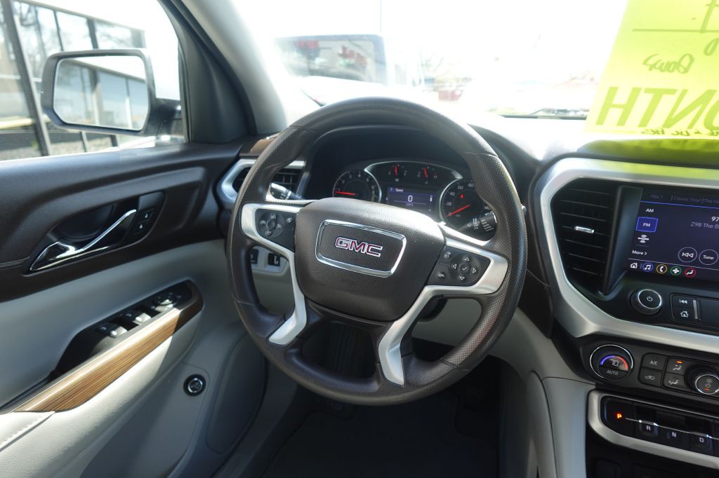 2023 GMC Acadia Image 16