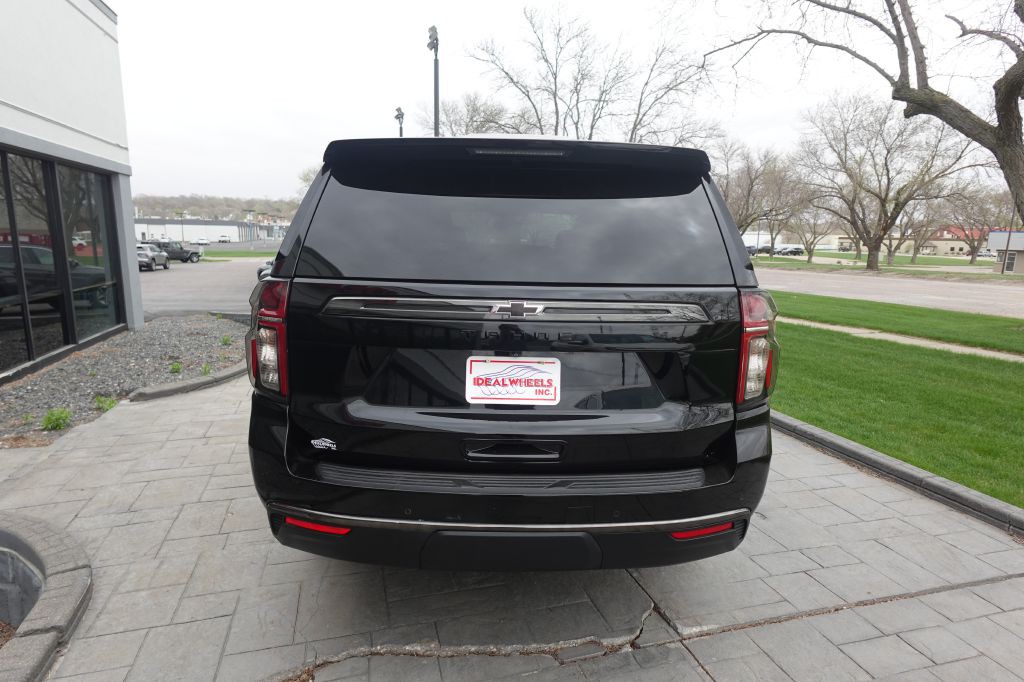 2021 Chevrolet Tahoe Image 3