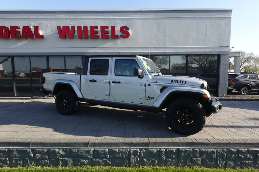 2022 Jeep Gladiator Image 1
