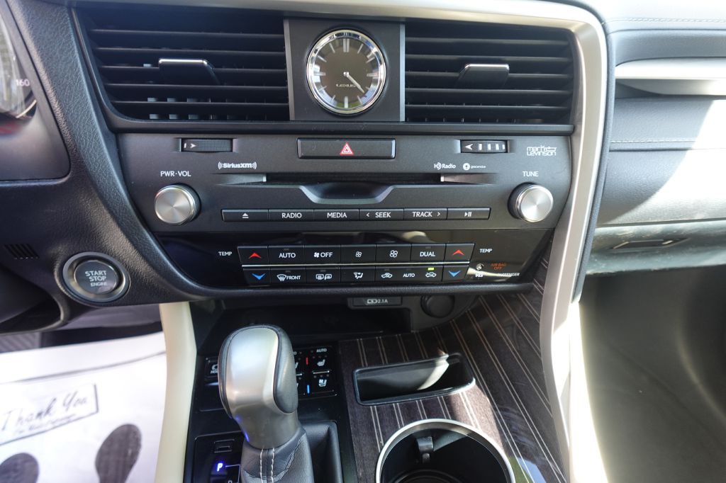 2022 Lexus RX Image 13