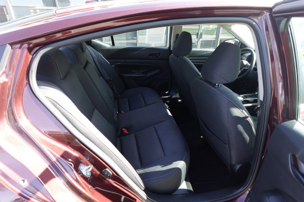 2024 Nissan Altima Image 12