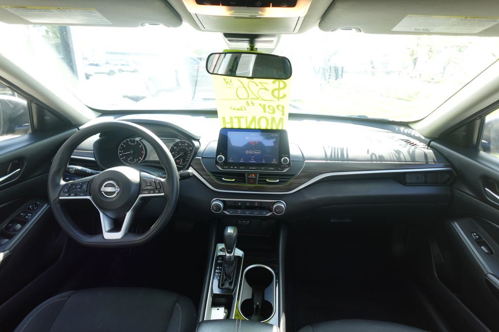 2024 Nissan Altima Image 15