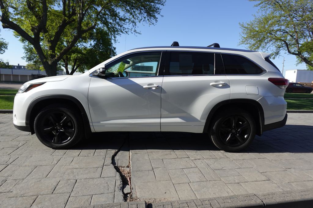2018 Toyota Highlander Image 5