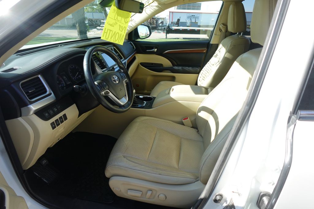 2018 Toyota Highlander Image 9