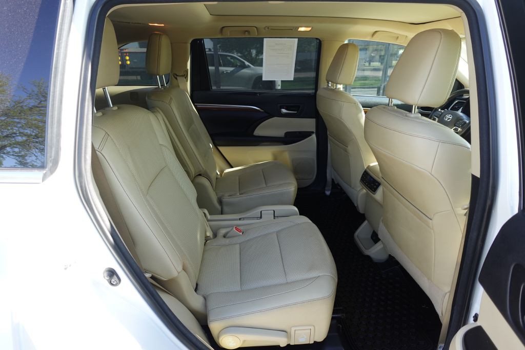 2018 Toyota Highlander Image 14