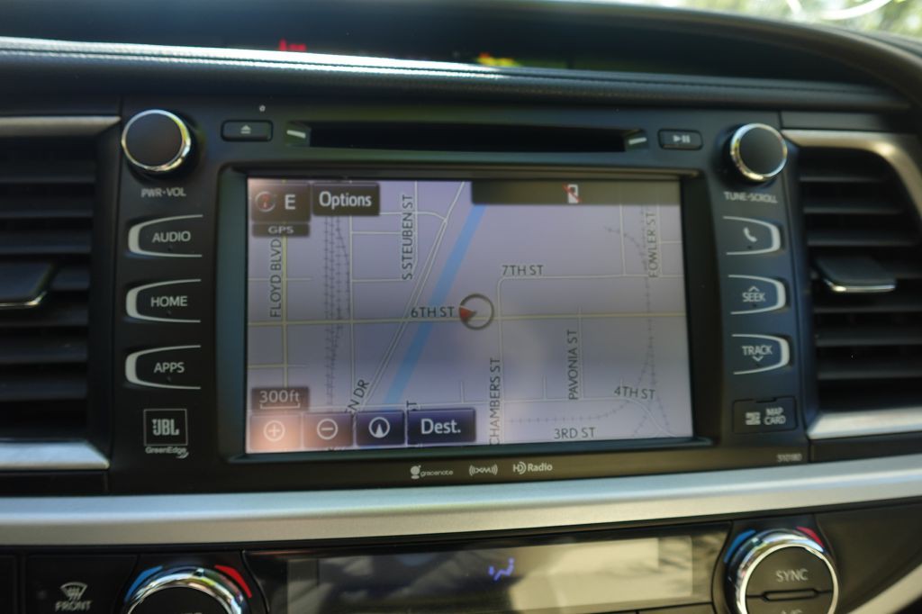 2018 Toyota Highlander Image 20