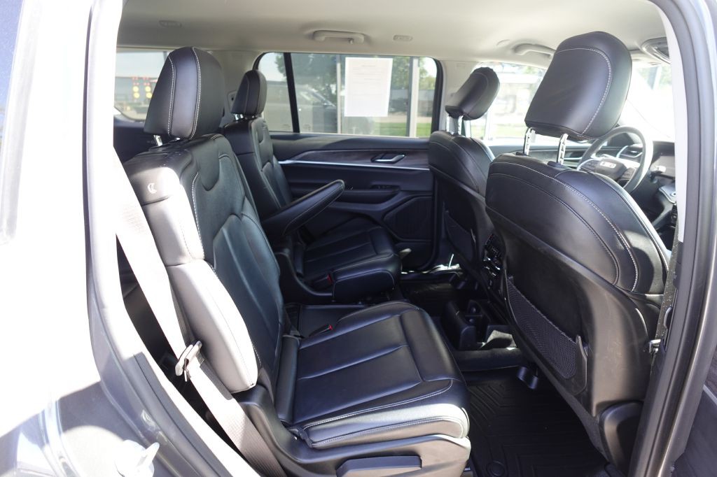 2023 Jeep Grand Cherokee Image 14