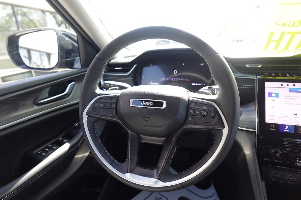 2023 Jeep Grand Cherokee Image 16