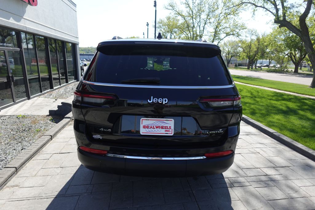 2023 Jeep Grand Cherokee Image 3
