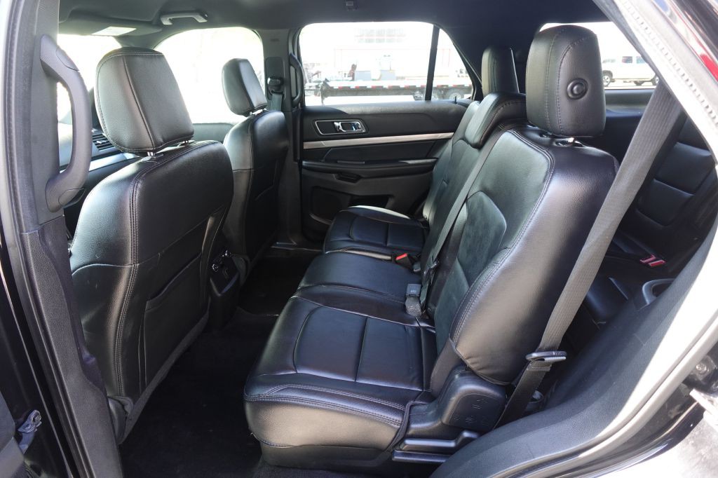 2018 Ford Explorer Image 10