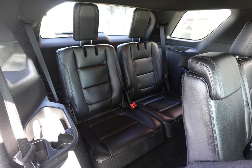 2018 Ford Explorer Image 13