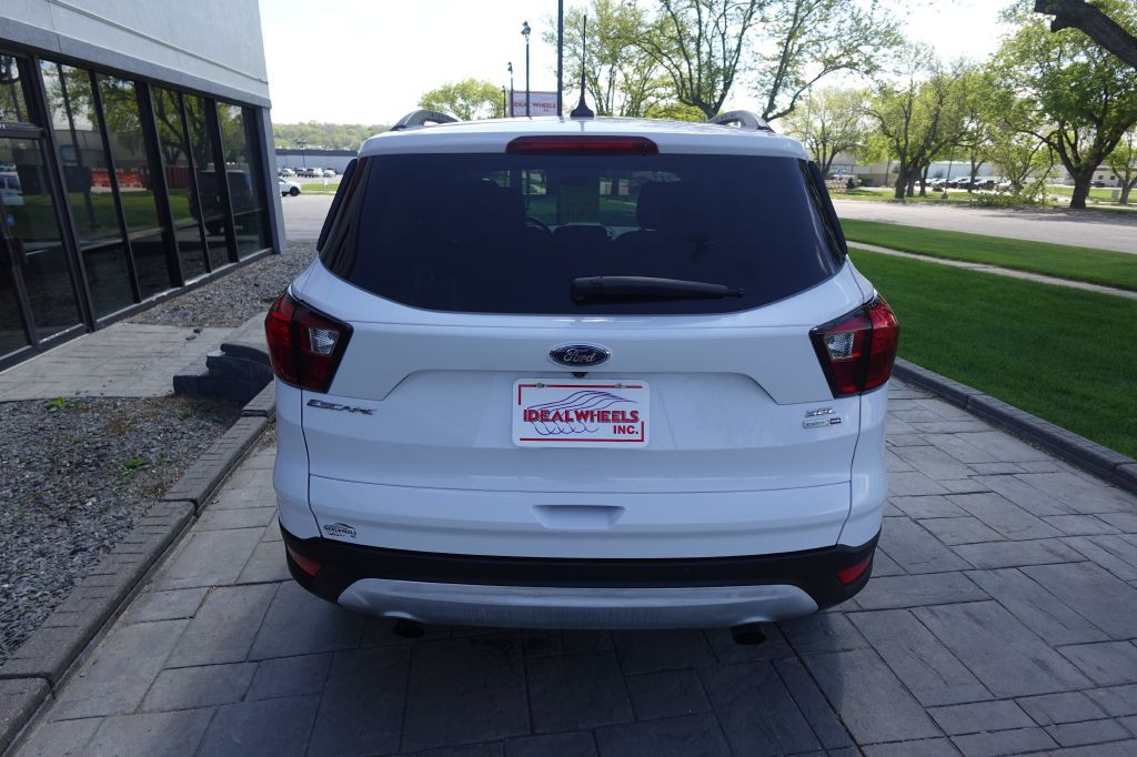 2019 Ford Escape Image 3