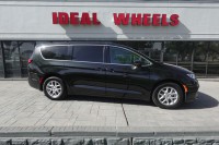 Image for 2023 Chrysler Pacifica Touring L ID: 7391637