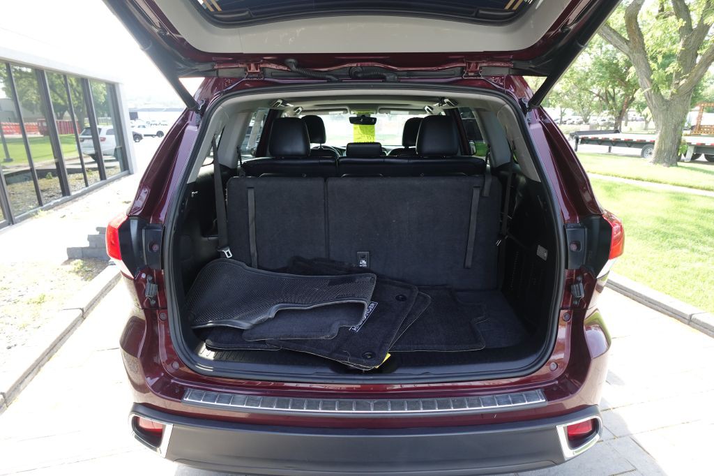 2019 Toyota Highlander Image 12