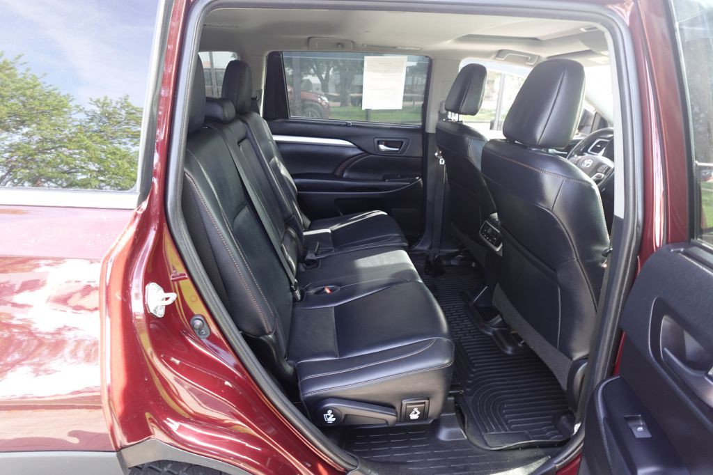 2019 Toyota Highlander Image 14