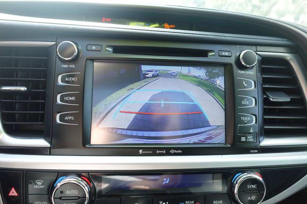 2019 Toyota Highlander Image 20