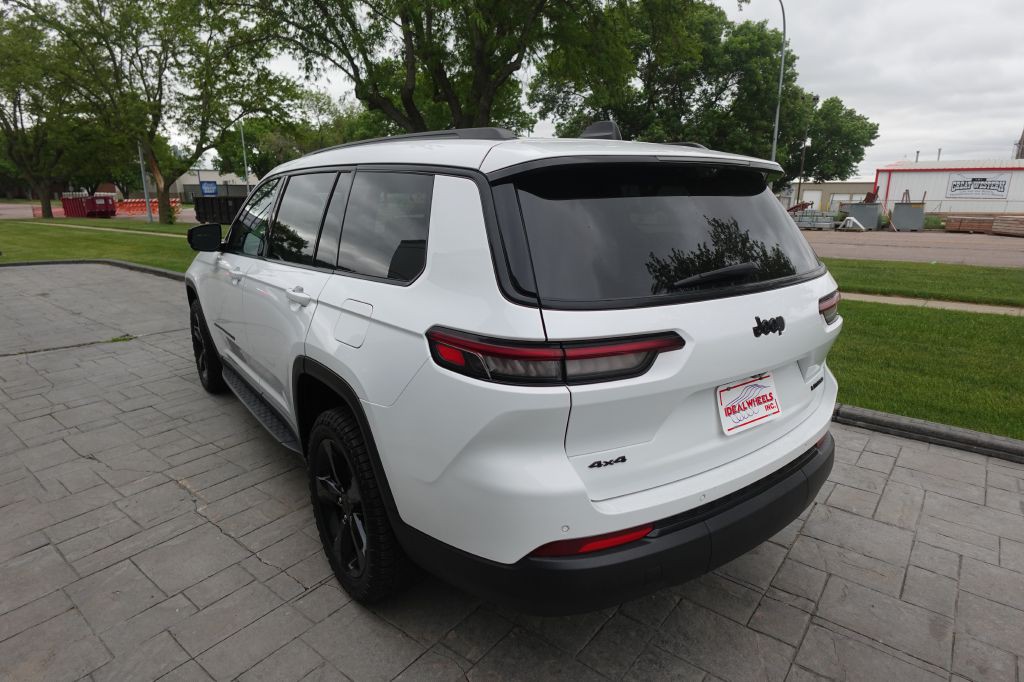 2024 Jeep Grand Cherokee Image 4