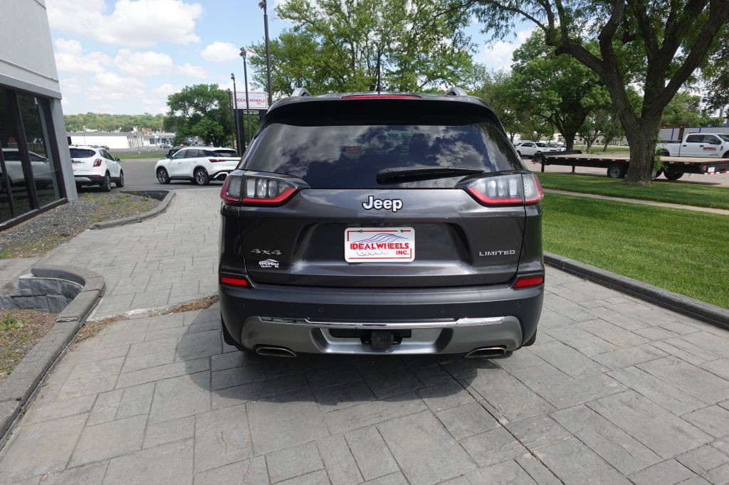 2019 Jeep Cherokee Image 4