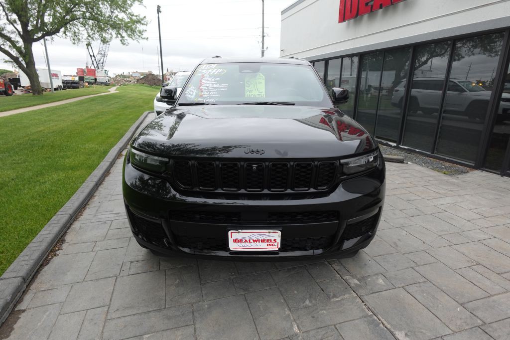 2024 Jeep Grand Cherokee Image 7