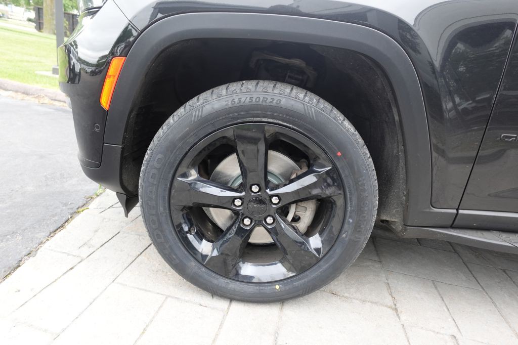 2024 Jeep Grand Cherokee Image 21
