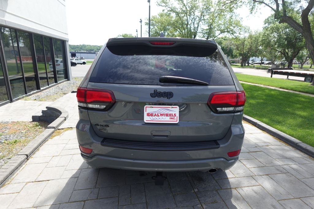 2020 Jeep Grand Cherokee Image 3