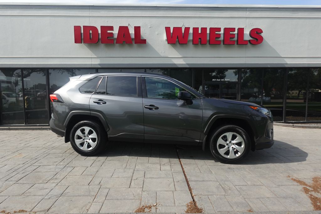 2021 Toyota Rav4 Image 1